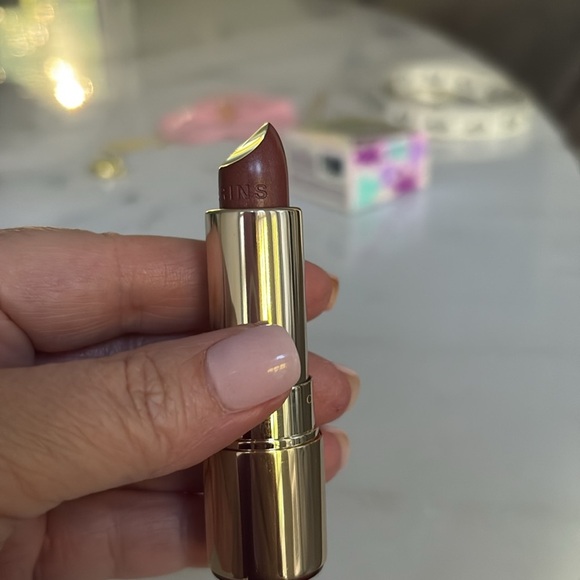 NWT Clarins Lipstick Joli Rouge Moisturizing Long-Wearing Shade 706 Fig - Picture 2 of 4